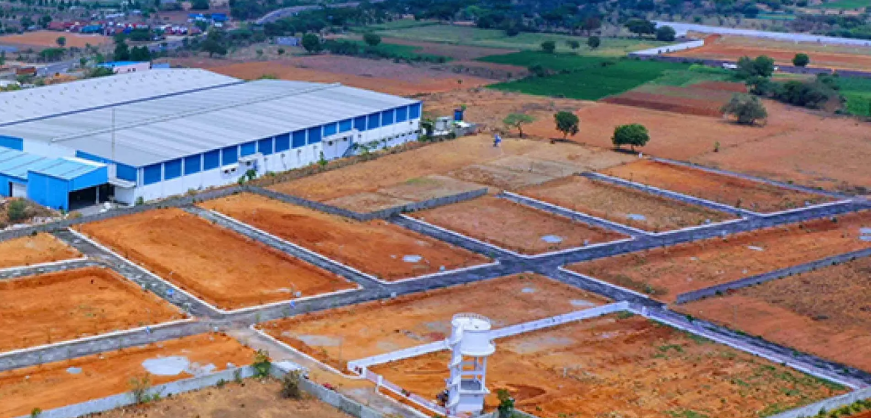 Buy HMDA approved open plots in Kothur, Hyderabad, with underground electricity and 24/7 security